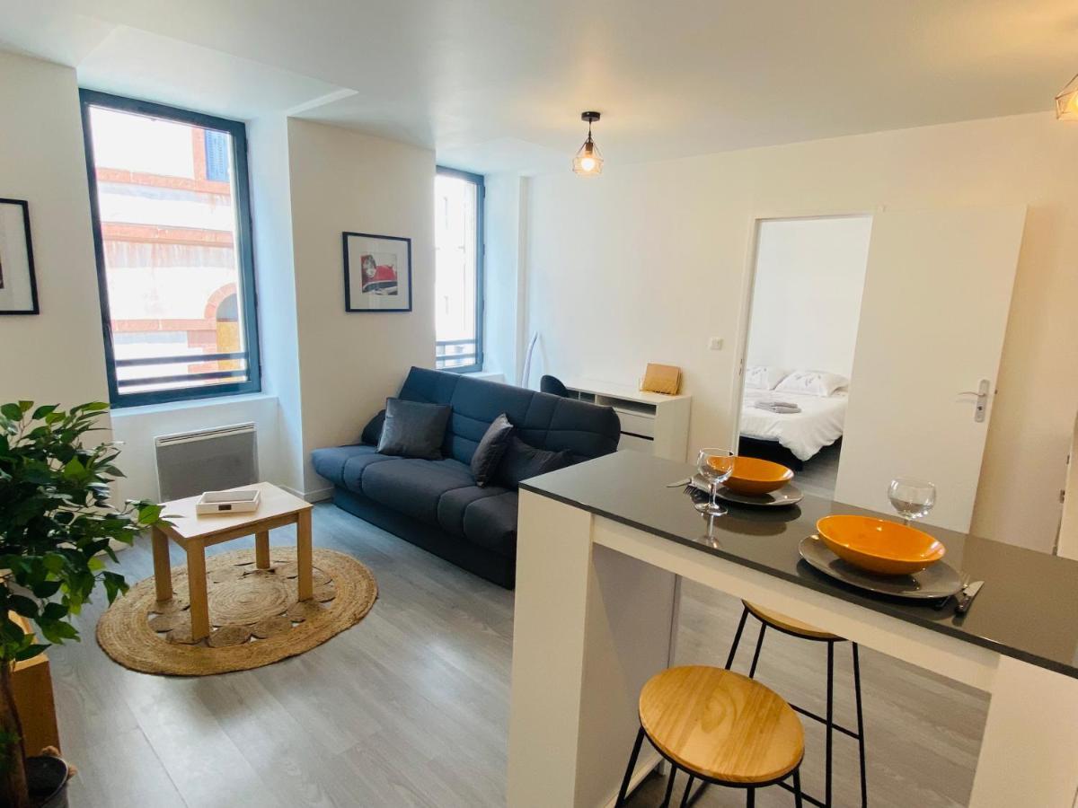 Le Combarel Apartment Родез Екстериор снимка